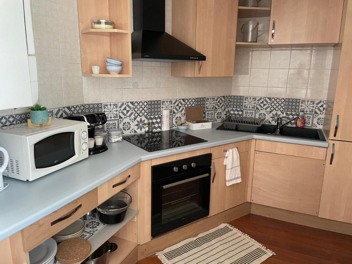 Appartement 2 Chambres Avec Parking Prive Gratuit Дижон Экстерьер фото